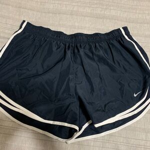 Women’s Nike Tempo shorts